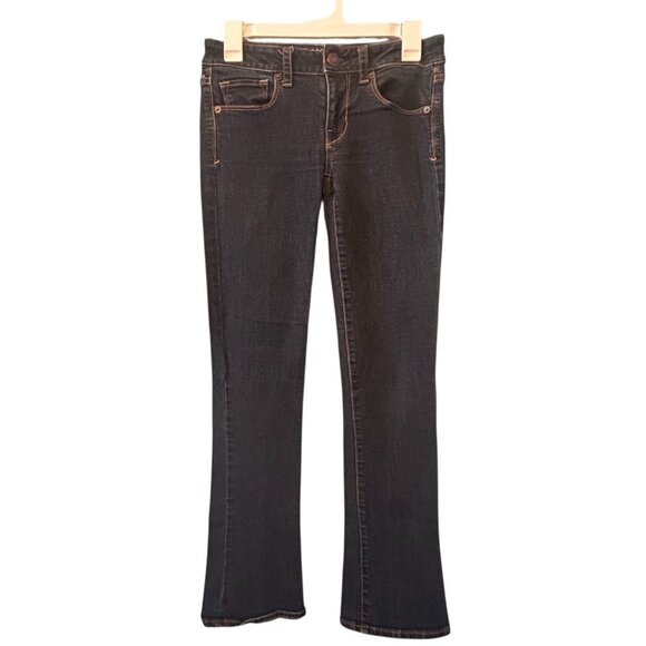 American Eagle Outfitters Denim - American Eagle Skinny Kick Super Stretch Dark Wash Jeans - Size 2
